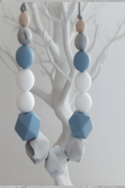 Tutti Rocks Teething Necklace - Rosa Blue
